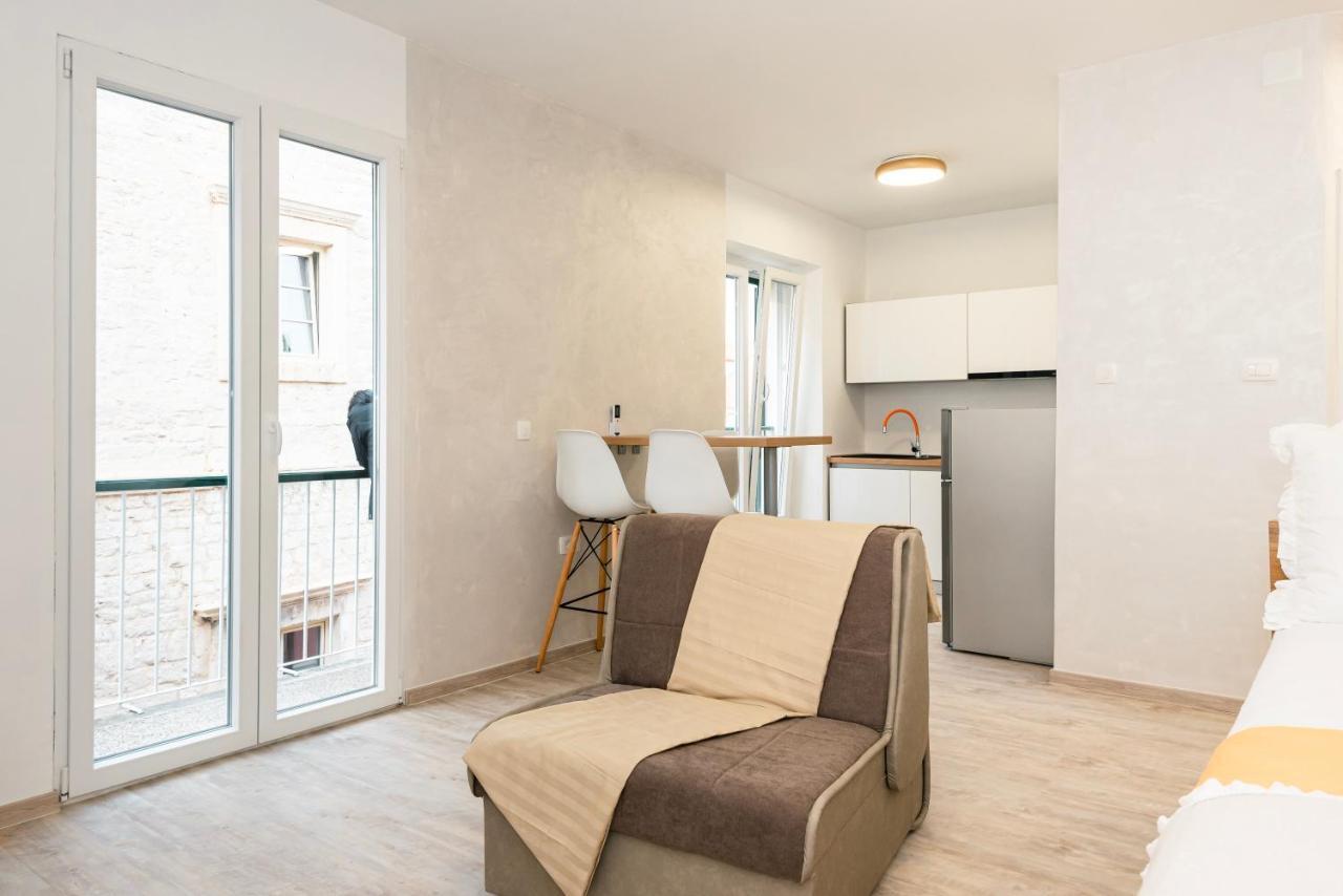 Studio Apartman Max Center Of The Old Town Free Parking Beautiful View Шибеник Экстерьер фото
